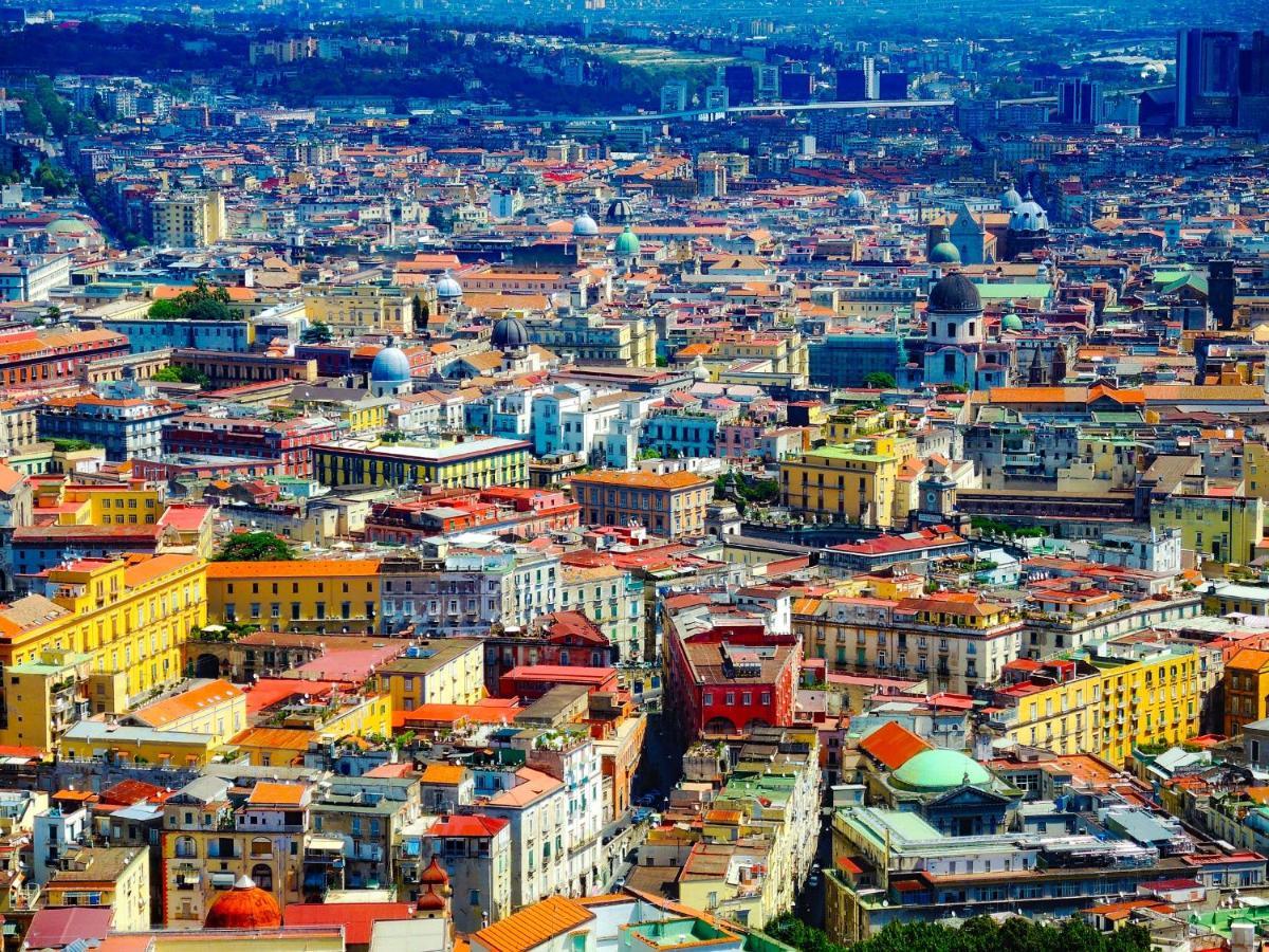 Grande & Caratteristico Dietro La Cattedrale เนเปิลส์ ภายนอก รูปภาพ